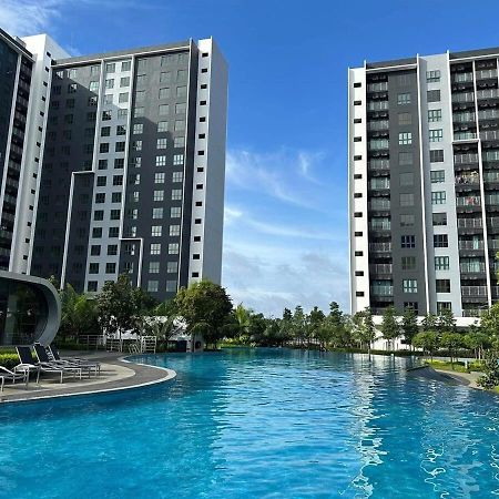 Splash Mania Pool View Wifi Netflix Klia Banting (Selangor) Exterior foto